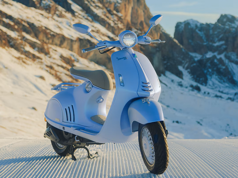 VESPA 946 SNAKE EDITION LIMITE