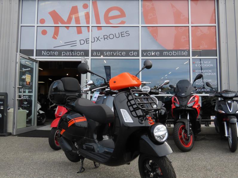 VESPA GTV 300 NEUF - DESTOCKAGE - GARANTIE 2 ANS