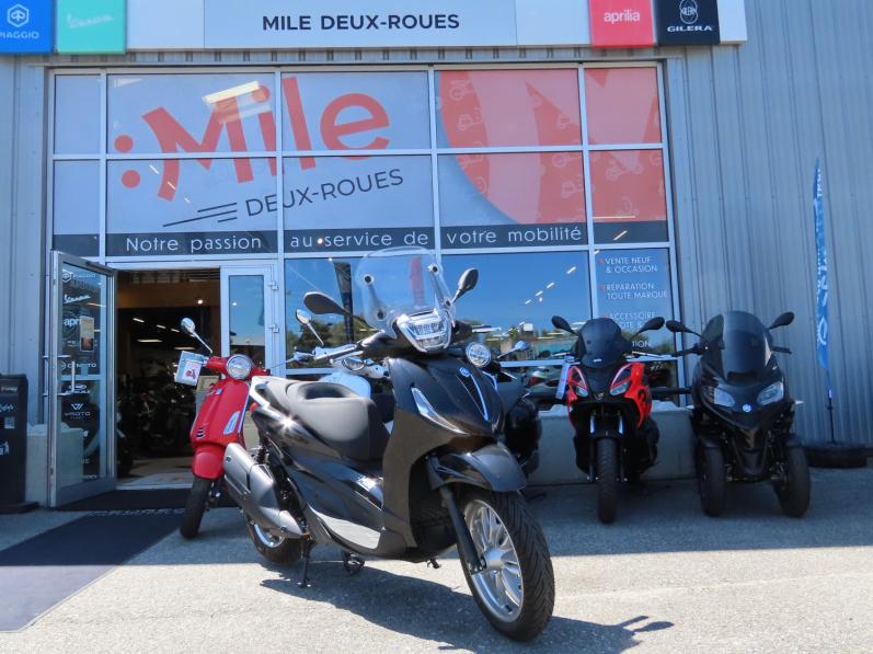 PIAGGIO BEVERLY 400 - Garantie 03/2027