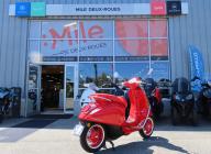 VESPA Primavera Elettrica 50 - RED EDITION
