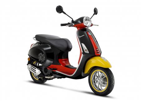 VESPA PRIMAVERA 50 - EDITION MICKEY MOUSE