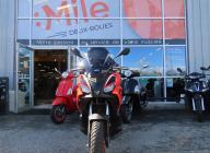 APRILIA SR GT 125 SPORT