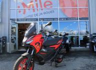 APRILIA SR GT 125 SPORT